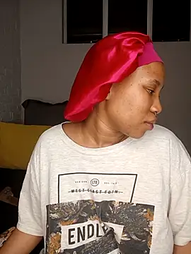 DrippinCaramelCutie's cam snapshot