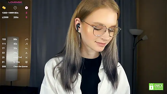 ToyaPletz's cam snapshot