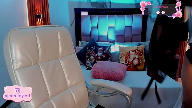 Jeen_Taylor's cam snapshot