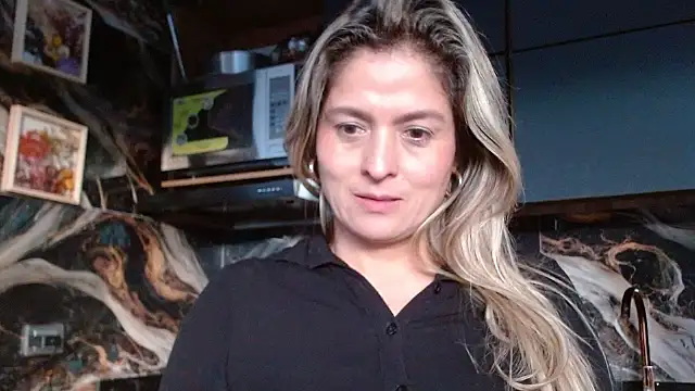 linda-mature43's cam snapshot