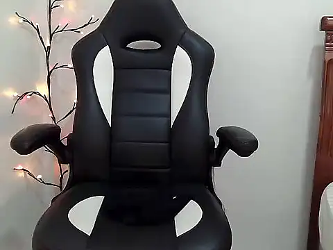 lovelynie123's cam snapshot