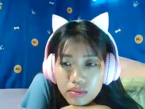 AnnewithanE's cam snapshot