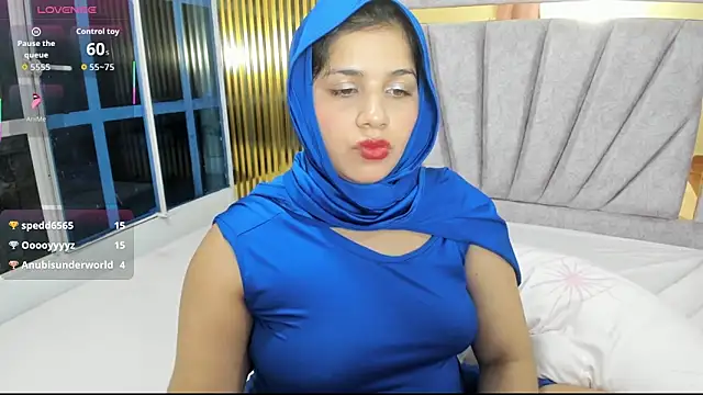 Amyra_Rasi's cam snapshot