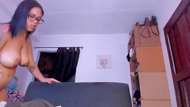 Megandiosa_'s cam snapshot