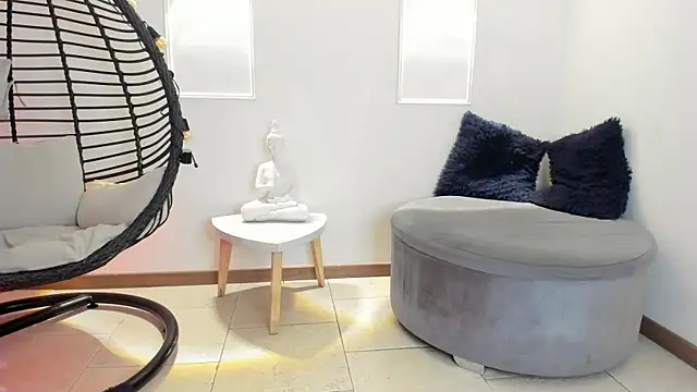 Dakota_Mars's cam snapshot