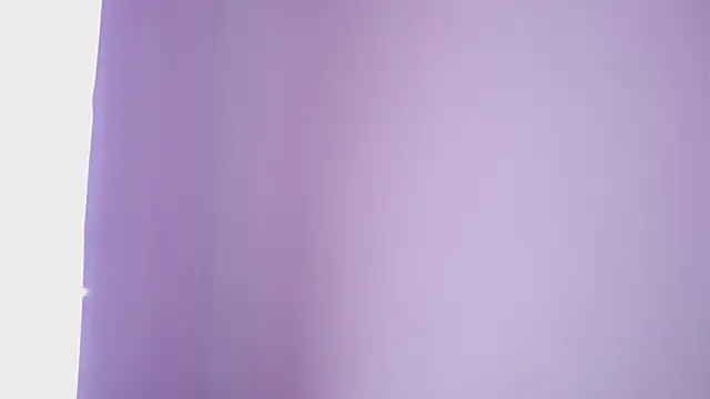 Rebecah_1's cam snapshot