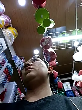 You-kitty2025's cam snapshot