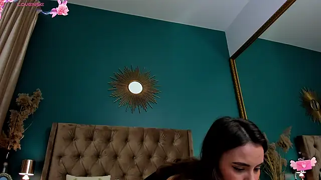 CalyMoon's cam snapshot