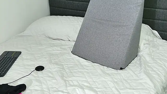 cutehanna1's cam snapshot