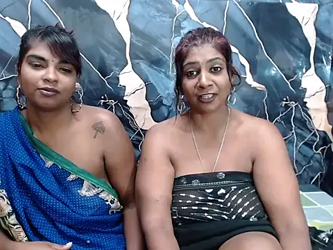 indianerotica69 live sex cam