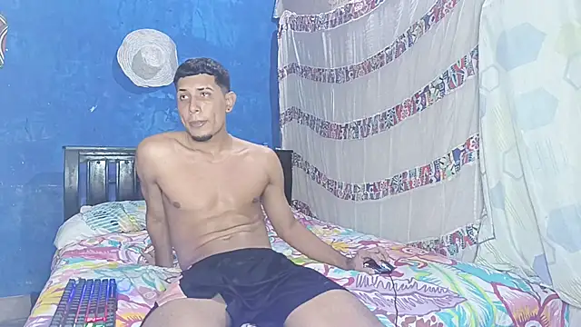 Liam_Thomas live sex cam