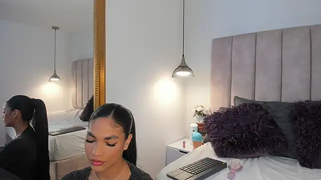 arianaa_miller_'s cam snapshot