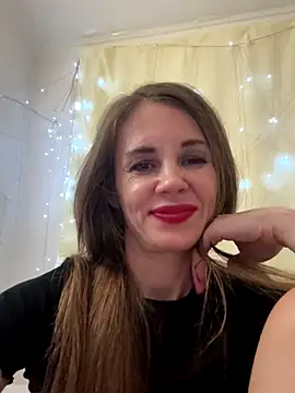 LucieMack's cam snapshot