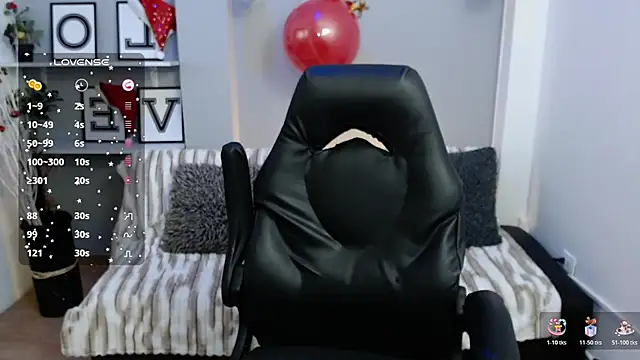 KendallWood_'s cam snapshot