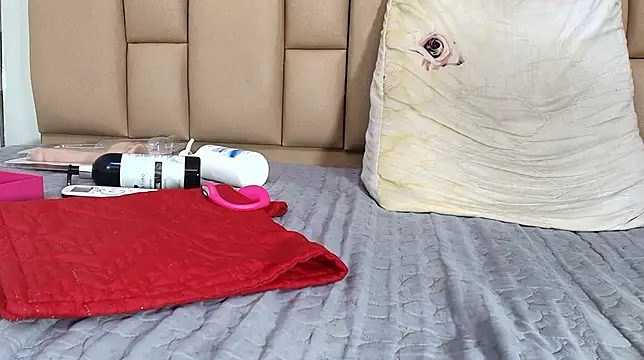 hannah_teehn's cam snapshot