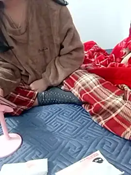 JuyJuy9x's cam snapshot