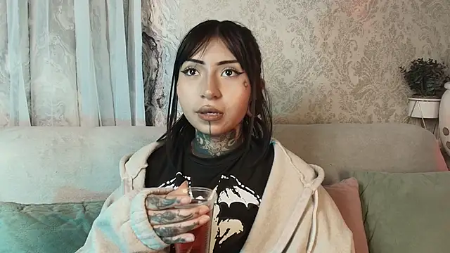 Evangeline_bell's cam snapshot