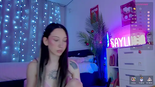 Sayluna's cam snapshot