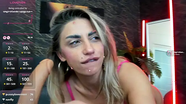 IzabelaTessa's cam snapshot