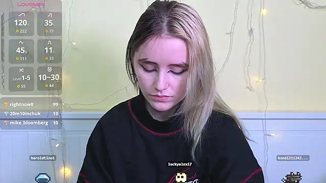 PortiaHedge's cam snapshot