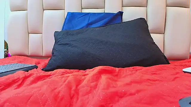 sweet_amye's cam snapshot