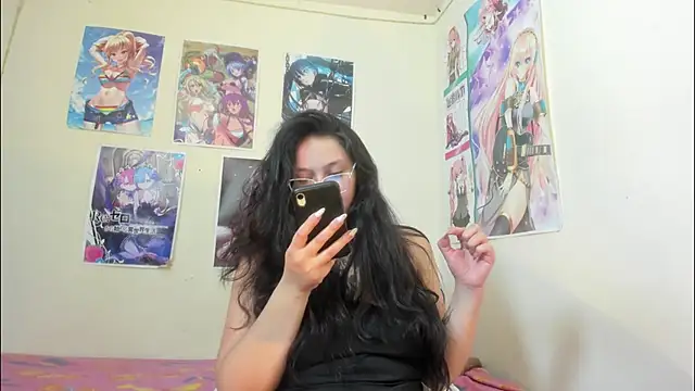 abril_onnel's cam snapshot