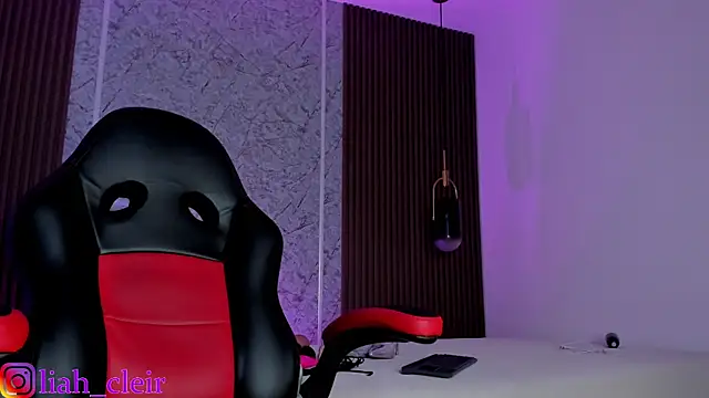 liah_cleir's cam snapshot