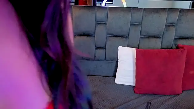 IssaJones_'s cam snapshot