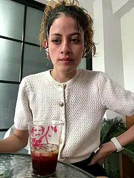 alana15 live sex cam