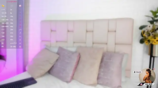 nataly_clark_'s cam snapshot