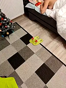 naughty69curls's cam snapshot