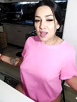 hot-babygirl's cam snapshot