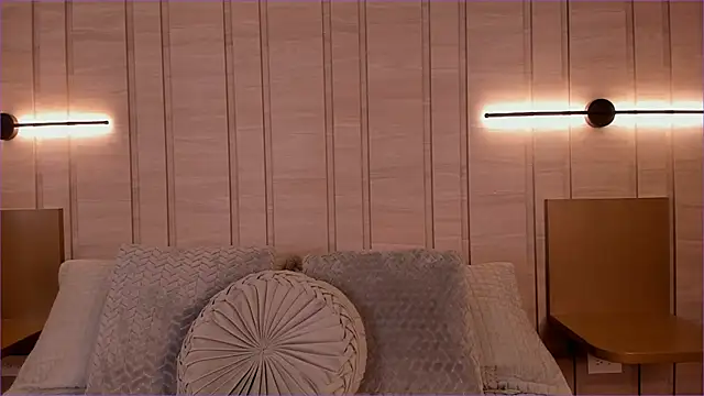 Isabellaroberts1's cam snapshot