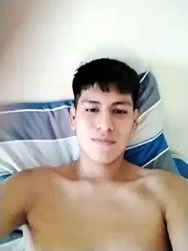 ariel2007gr's cam snapshot