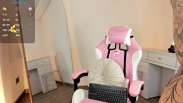 im_anie's cam snapshot