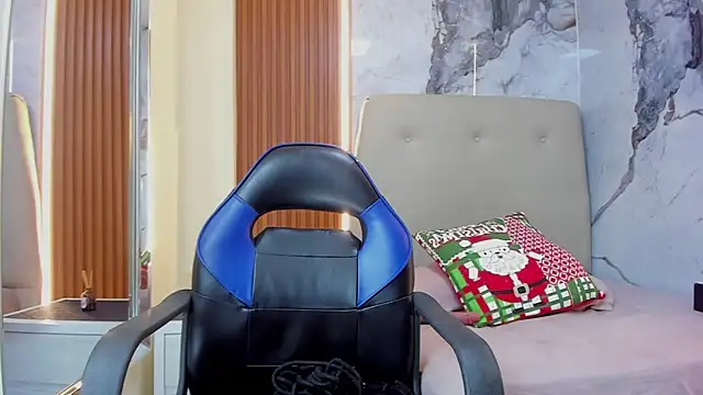 SAMANTHABENET's cam snapshot