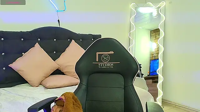 KARIINA_TAY's cam snapshot