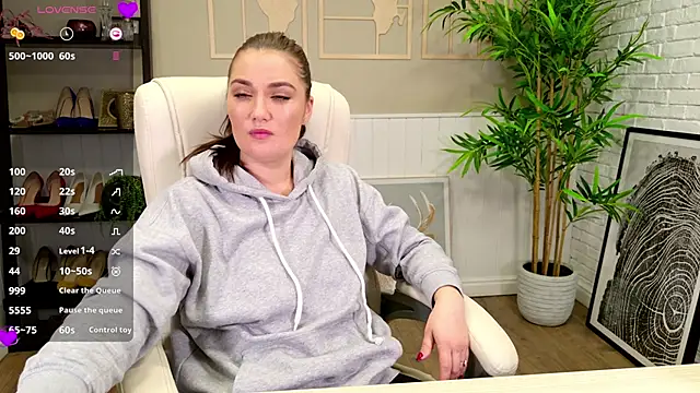 SelineSole's cam snapshot