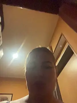 Passion-Blondy's web cam