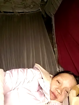 MaiHoa69 live sex cam