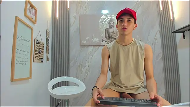 BOYS_OF_MILAMBER's cam snapshot