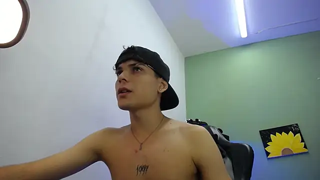 dilan_hott_'s cam snapshot