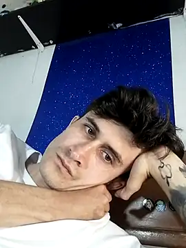 Loggan_donnelly's cam snapshot