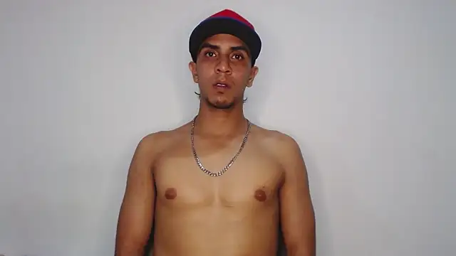 Monkey_uchiha777's cam snapshot