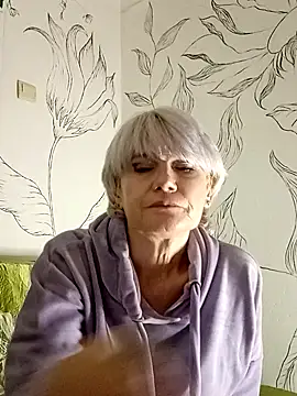 Catty_Lady's cam snapshot