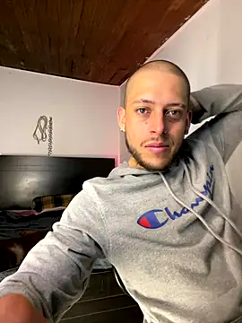 MaaxxxRider's cam snapshot