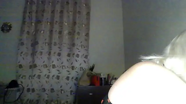 MeilomaWesa's cam snapshot