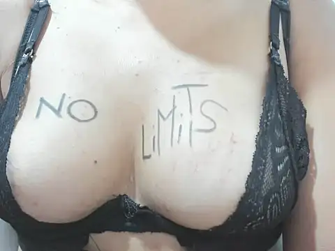 Valentinahot7's cam snapshot