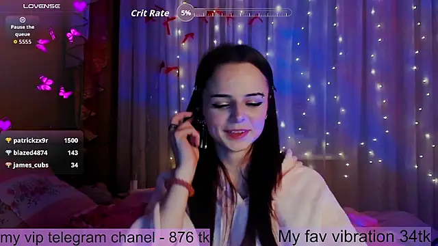 ArianaLight's cam snapshot