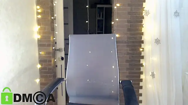 ms_kelarini's cam snapshot